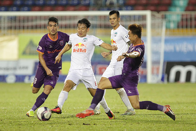 Kết quả HAGL 2-2 B.Bình Dương: Công làm thủ phá, HAGL bị B.Bình Dương ghìm chân