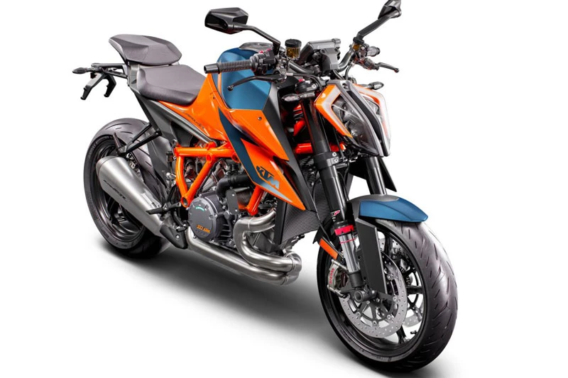 KTM 1290 Super Duke R 2020.