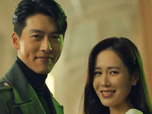 Son Ye Jin và Hyun Bin cùng 'ngoi' lên gửi thông điệp đặc biệt, tâm đầu ý hợp chẳng khác một cặp vợ chồng