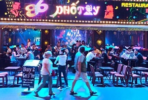 TP.HCM tiếp tục dừng các hoạt động không thiết yếu từ 18h ngày 3/5