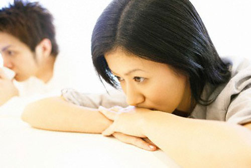 Vợ chồng khôn là dù giận nhau đến mấy cũng không dại dột ngủ riêng hay xưng mày - tao