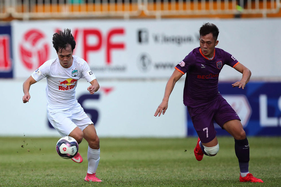 Vua phá lưới V.League 2021: Văn Toàn bắt kịp chân sút Nam Định