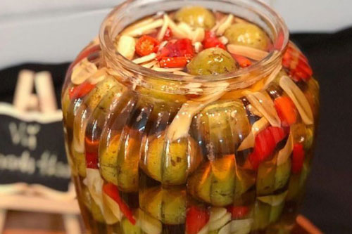 Sấu ngâm mắm tỏi cực ngon, chấm rau giải nhiệt mùa hè