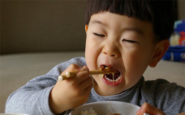 3 bộ phận trên cơ thể nếu trẻ kêu đau, báo hiệu bé dễ cao lớn vượt trội trong tương lai