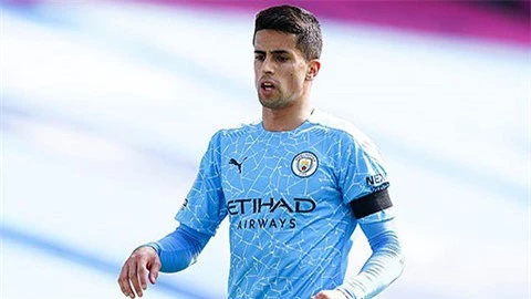 Cancelo vượt mặt De Bruyne, Kane và Bruno xuất sắc nhất Ngoại hạng Anh