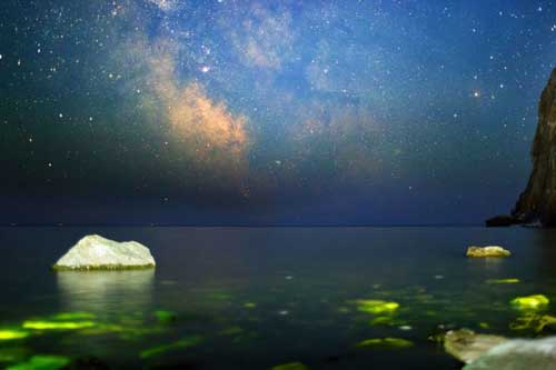 Vẻ đẹp mát lạnh, trong vắt của hồ Baikal ở Siberia (Nga)