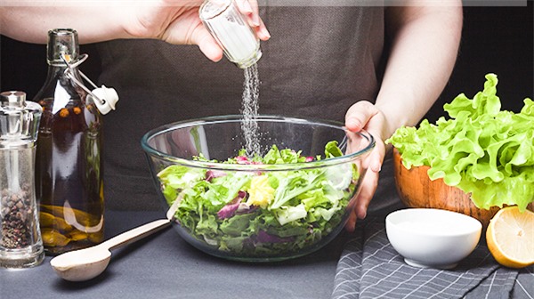 Người dân Việt đang ăn muối nhiều gấp đôi so với khuyến nghị