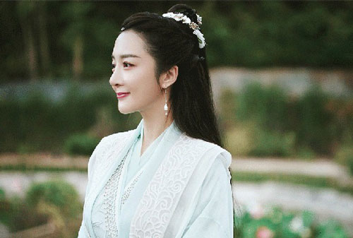 "Đệ nhất hồ ly tinh" Lý Y Hiểu rũ bỏ hình tượng "ác nữ" trong phim mới