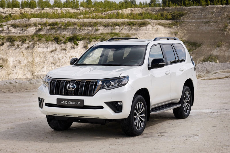 Top 10 xe SUV Nhật Bản tốt nhất trong lịch sử: Honda CR-V vắng mặt, Toyota Land Cruiser số 1