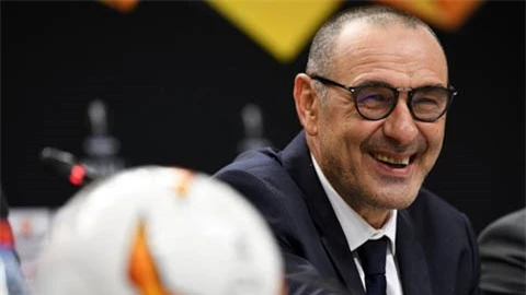 Tottenham muốn đem Sarri trở lại Anh