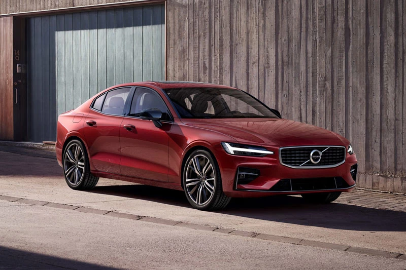 Volvo S60 R-Design 2021.