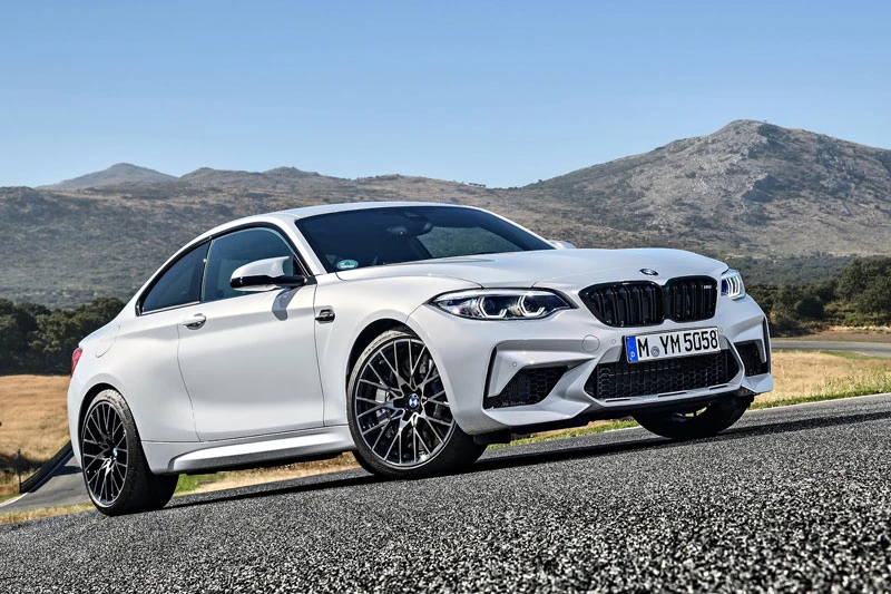 3. BMW M2.