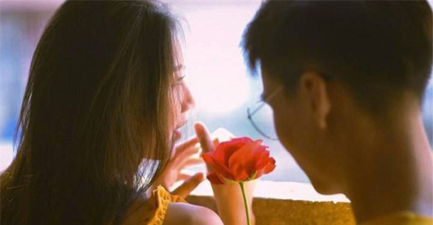 5 lý do vì sao bạn không nên nhắc về người yêu cũ với người mới