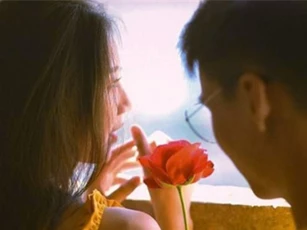5 lý do vì sao bạn không nên nhắc về người yêu cũ với người mới