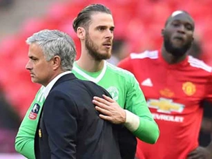 Mourinho muốn mua De Gea để nâng cấp Roma