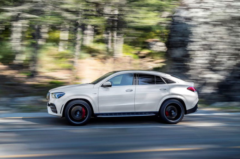 Những thay đổi đáng chú ý của Mercedes-AMG GLE 53 4MATIC+ Coupe 2021 vừa ra mắt tại Việt Nam