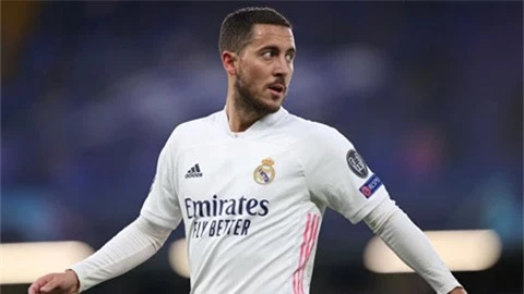 Hazard nói gì sau sự cố tươi cười với cầu thủ Chelsea sau trận thua của Real