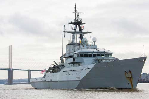 Anh, Pháp điều tàu hải quân tới eo biển Manche