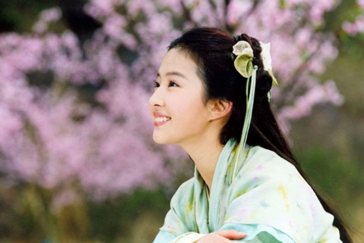 Các nàng công chúa màn ảnh Hoa ngữ: Lưu Diệc Phi đẹp mong manh, Trịnh Sảng bị dìm