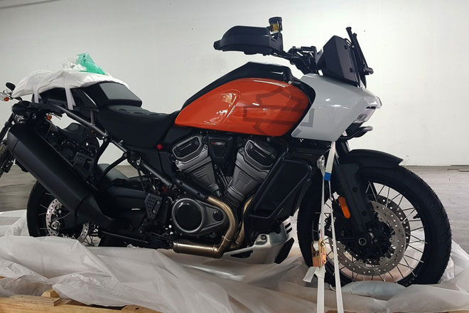 Harley-Davidson Pan America 1250 xuất hiện ở Việt Nam