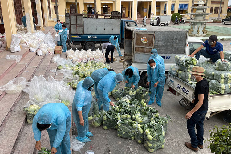 Lo ngại tiêu thụ nông sản sẽ gặp nhiều khó khăn vì COVID-19