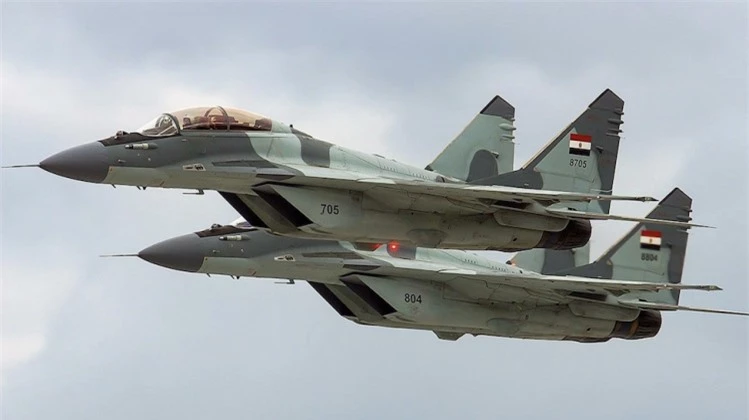 Tại sao Ai Cập phải mua MiG-29M của Nga khi đã có F-16C của Mỹ? - Ảnh 2.