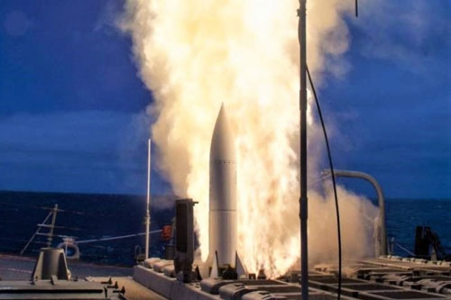 Tên lửa phòng không SM-6 - ứng viên phần tử đánh chặn vũ khí siêu thanh
