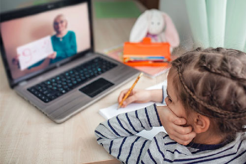 Cách bảo vệ thị lực cho trẻ khi học online