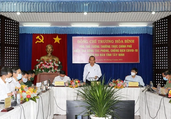 Phó Thủ tướng Thường trực Chính phủ Trương Hòa Bình tại điểm cầu tỉnh Tây Ninh. Ảnh: VGP