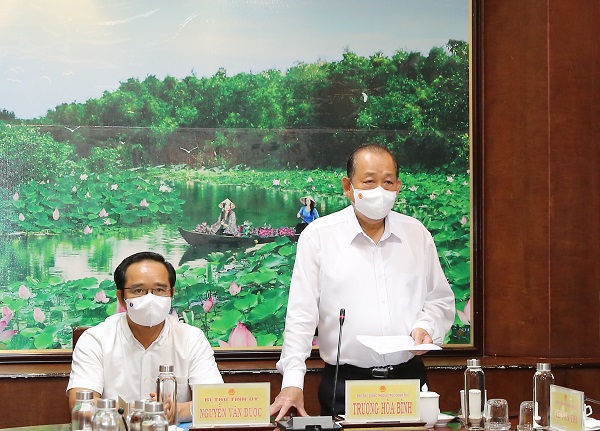 Long An: Không lơ là chống dịch, đảm bảo đạt “mục tiêu kép” 