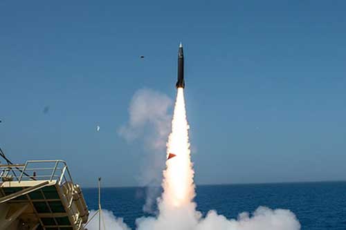 Điều ít biết về hệ thống tên lửa chiến thuật LORA của Israel