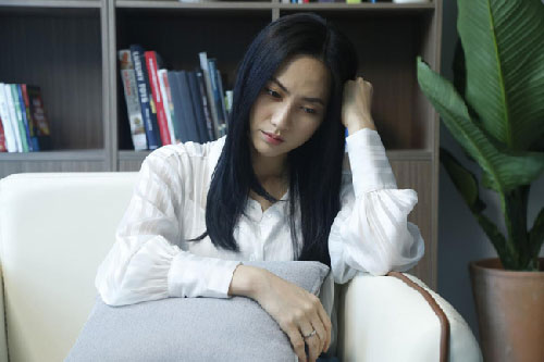 3 kiểu chấp niệm nếu phụ nữ cứ giữ trong lòng sẽ khó bảo toàn hạnh phúc hôn nhân, chồng sớm muộn cũng sinh chán ghét