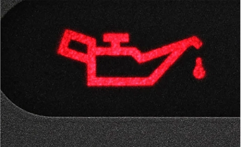 đèn báo nguy hiểm trên ô tô