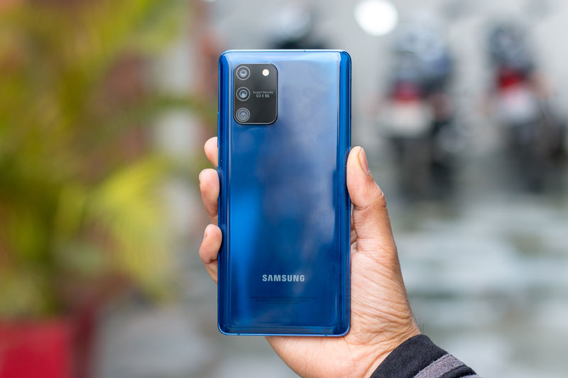 Samsung Galaxy S10 Lite giảm giá 5 triệu đồng