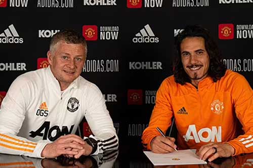 'MU không cần Kane hoặc Haaland sau khi giữ Cavani'