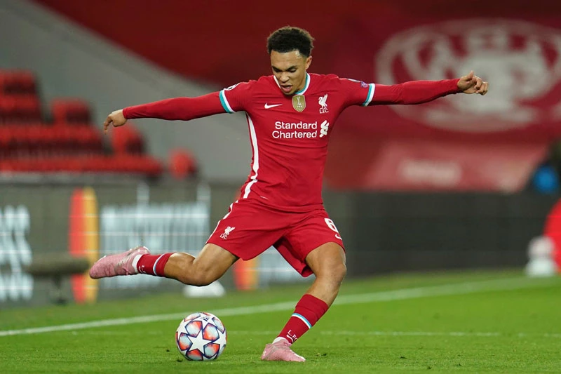 =9. Trent Alexander-Arnold, Liverpool - 95 triệu bảng.