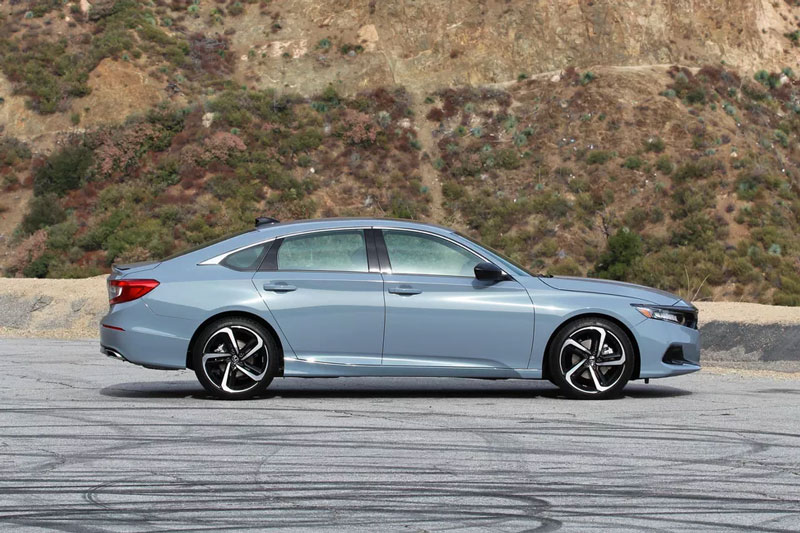 Chiêm ngưỡng vẻ đẹp của Honda Accord 2021, cạnh tranh với Toyota Camry
