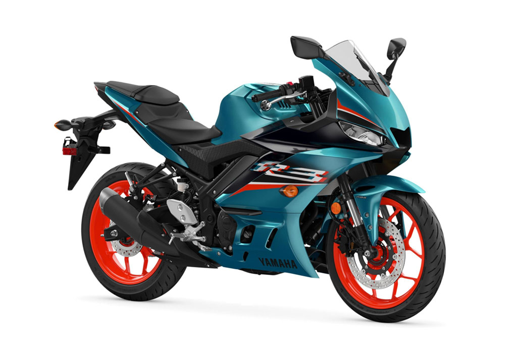 8 môtô cỡ trung Nhật Bản tốt nhất năm 2021