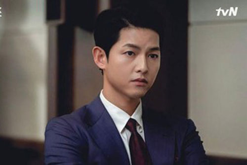 Song Joong Ki bất ngờ được khen sau ồn ào quảng cáo đồ Trung Quốc trong 'Vincenzo'