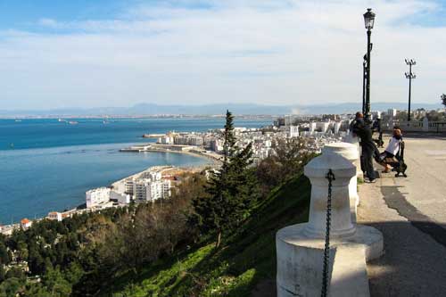 Algiers - Hòn ngọc xanh bên bờ nam Địa Trung Hải