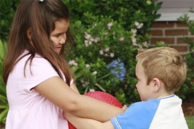 6 việc làm cực kì xấu ảnh hưởng trực tiếp đến con mà nhiều cha mẹ vẫn vô tư làm mỗi ngày