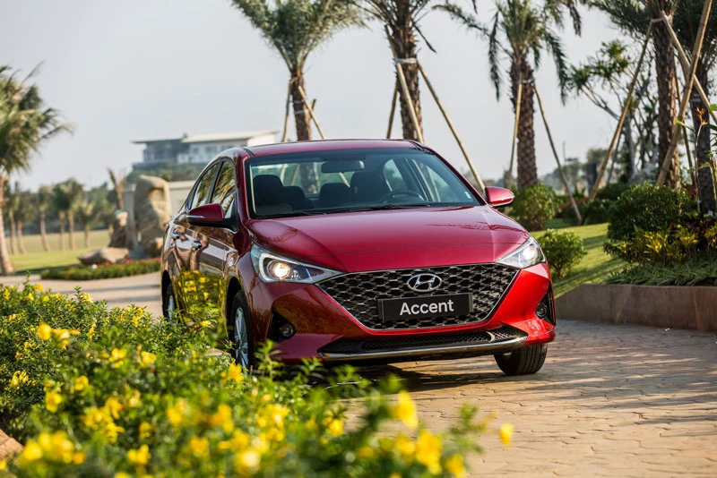 1. Hyundai Accent (doanh số: 2.150 chiếc).