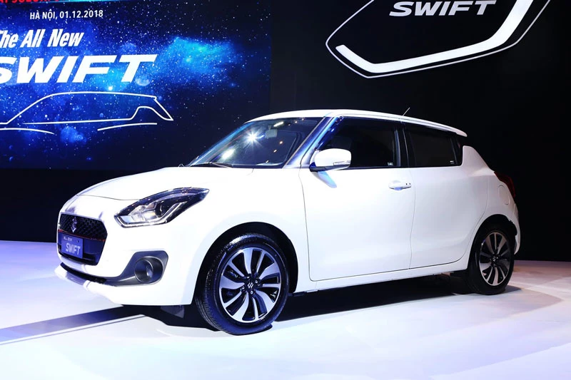 1. Suzuki Swift (doanh số: 3 chiếc).
