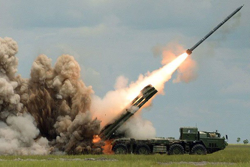 Nga: 'Chúng tôi đang phát triển tên lửa tự dẫn kết hợp cho MLRS Tornado-S'