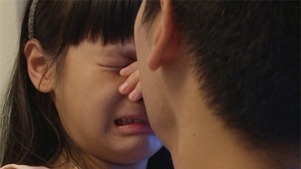 5 câu nói cha mẹ vô tình làm tổn thương, phá hỏng tương lai con gái