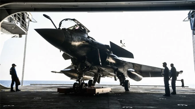 Máy bay Rafale của Pháp. Ảnh: AJ