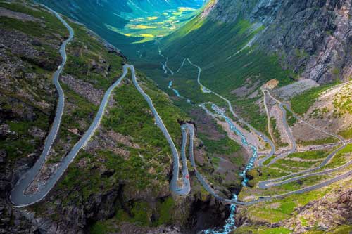 Ngất ngây với những cung đường đẹp như mơ trên thế giới (Phần 2)