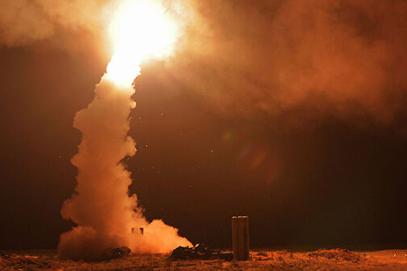 S-400 của Nga đẩy lùi một cuộc tấn công tên lửa lớn