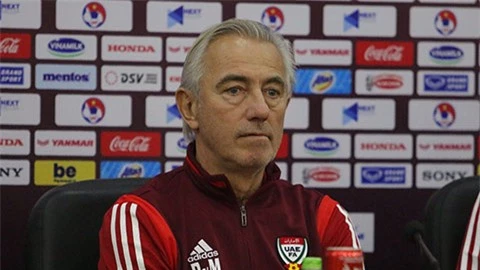 HLV ĐT UAE - Van Marwijk: ‘ĐT Việt Nam là chướng ngại vật số 1’