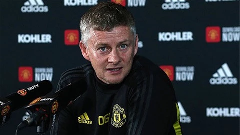 Solskjaer quyết không nhân nhượng với Liverpool